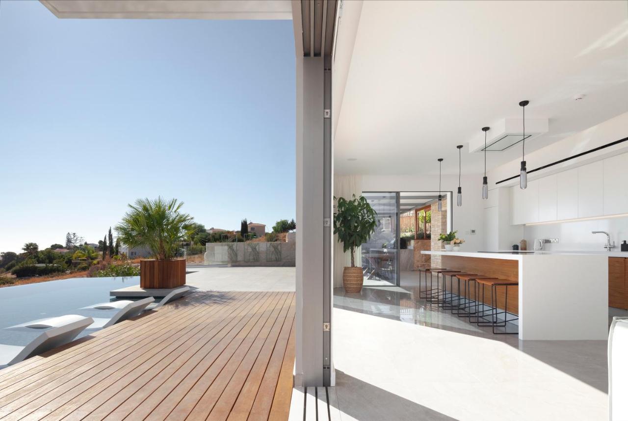 Villa Euphoria Paphos Eksteriør bilde